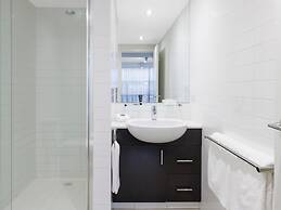 Brady Apartment Hotel Flinders Street