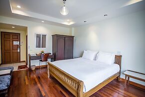 Prince Hotel Chiang Mai
