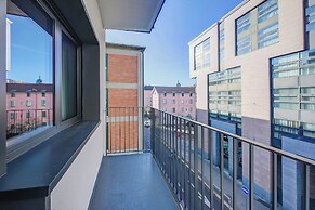 Boutique Apartment 9