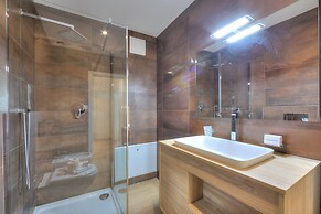 Boutique Apartment 9