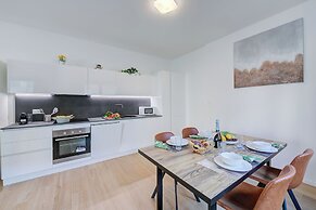 Boutique Apartment 9