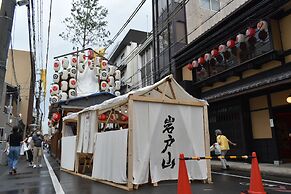 Iwatoyama Hostel EXseed