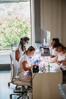 Wabi Hotel - Beauty & Dental Center