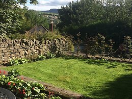 Hawkyard's Cottage