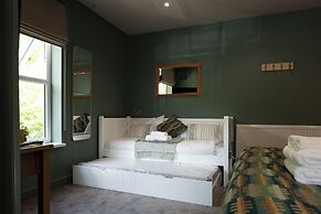 Tyn-y-Coed Hotel