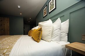 Tyn-y-Coed Hotel