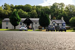 Tyn-y-Coed Hotel