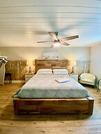 Coast Oaks Cottage 3 1 Bedroom Cottage by RedAwning