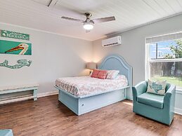 Coast Oaks Cottage 2 1 Bedroom Cottage by RedAwning