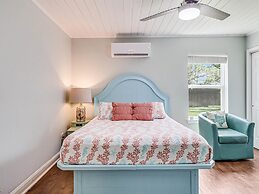 Coast Oaks Cottage 2 1 Bedroom Cottage by RedAwning