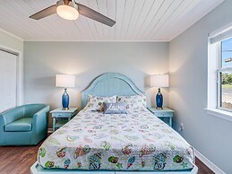 Coast Oaks Cottage 1 1 Bedroom Cottage by RedAwning