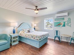 Coast Oaks Cottage 1 1 Bedroom Cottage by RedAwning