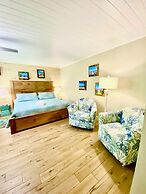 Coast Oaks Cottage 4 1 Bedroom Cottage by RedAwning