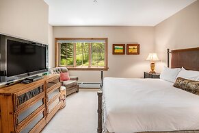 40 Goshawk 5 Bedroom Home by RedAwning