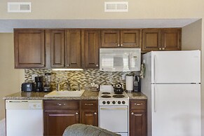 Journey Down Abby Lane - Family-friendly w/ Open Deck