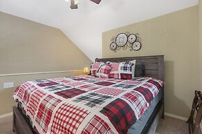 Journey Down Abby Lane - Family-friendly w/ Open Deck