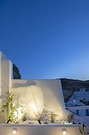 Acave Santorini Suites