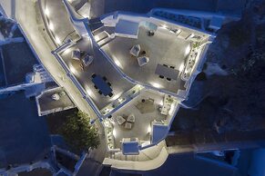 Acave Santorini Suites