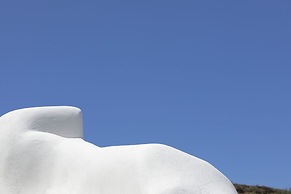 Acave Santorini Suites