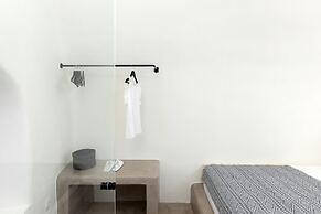 Acave Santorini Suites