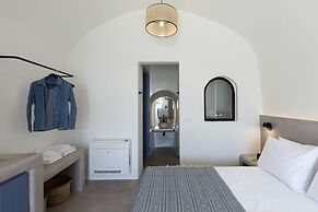 Acave Santorini Suites