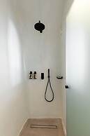 Acave Santorini Suites