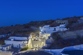 Acave Santorini Suites