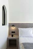 Acave Santorini Suites