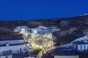 Acave Santorini Suites