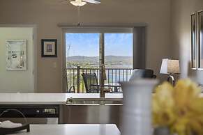 Majestic View Getaway w/ Beautiful Lake Views!