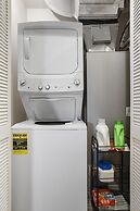 Majestic View Getaway w/ Beautiful Lake Views!