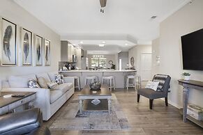 Majestic View Getaway w/ Beautiful Lake Views!