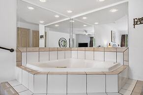 Swansons King Suite - 1.5 Miles From Branson