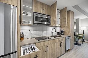 Coda on Half, a Placemakr Experience - Navy Yard
