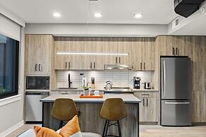 Coda on Half, a Placemakr Experience - Navy Yard