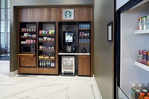 Courtyard by Marriott Montreal Midtown