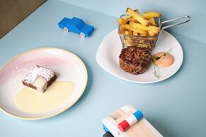 Moxy Paris Val D’Europe