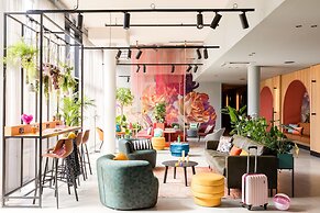 Moxy Paris Val D’Europe