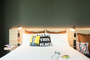 Moxy Paris Val D’Europe