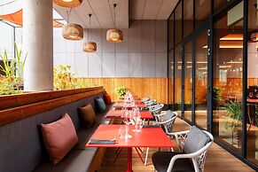 Moxy Paris Val D’Europe