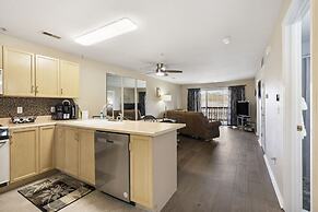 Lounging on the Lane