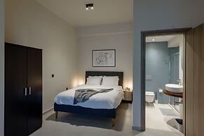 Galio Suites Airport by Airstay