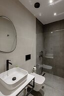 Galio Suites Airport by Airstay