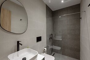 Galio Suites Airport by Airstay