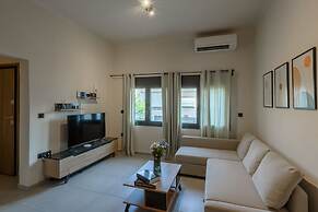 Galio Suites Airport by Airstay