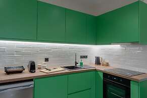 Galio Suites Airport by Airstay