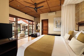 VIlla Nagasutra by Nakula