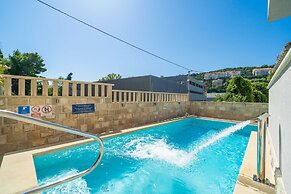 Villa Aura - Adult Only