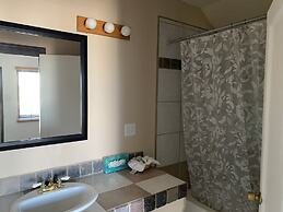 Tioga Lodge At Mono Lake