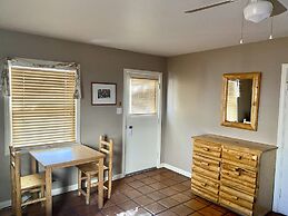 Tioga Lodge At Mono Lake